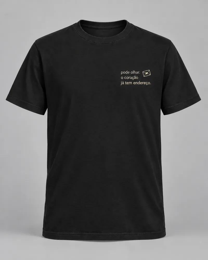Proposta da camiseta Coração com endereço, preto