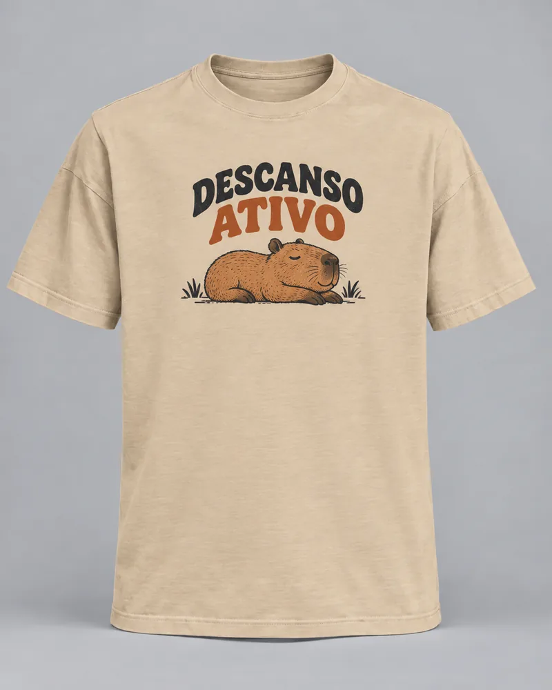 Proposta da camiseta Descanso ativo — Capivara, areia