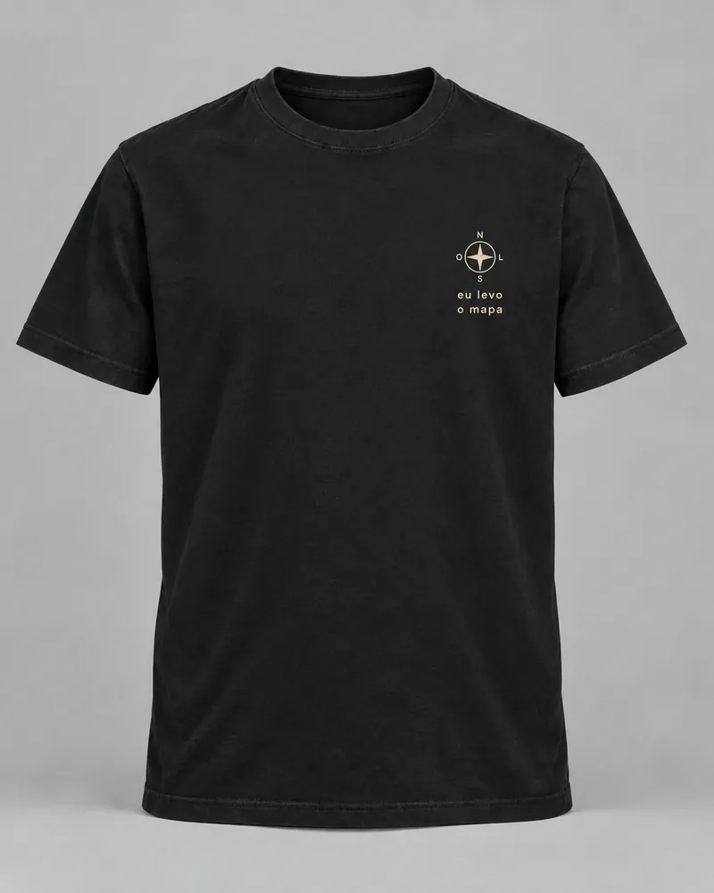 Proposta da camiseta Eu levo o mapa, preto